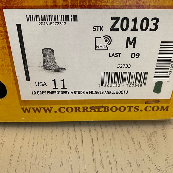 Corral Gray Ankle Booties with Fringe and Embroidery - Picture 7 of 8